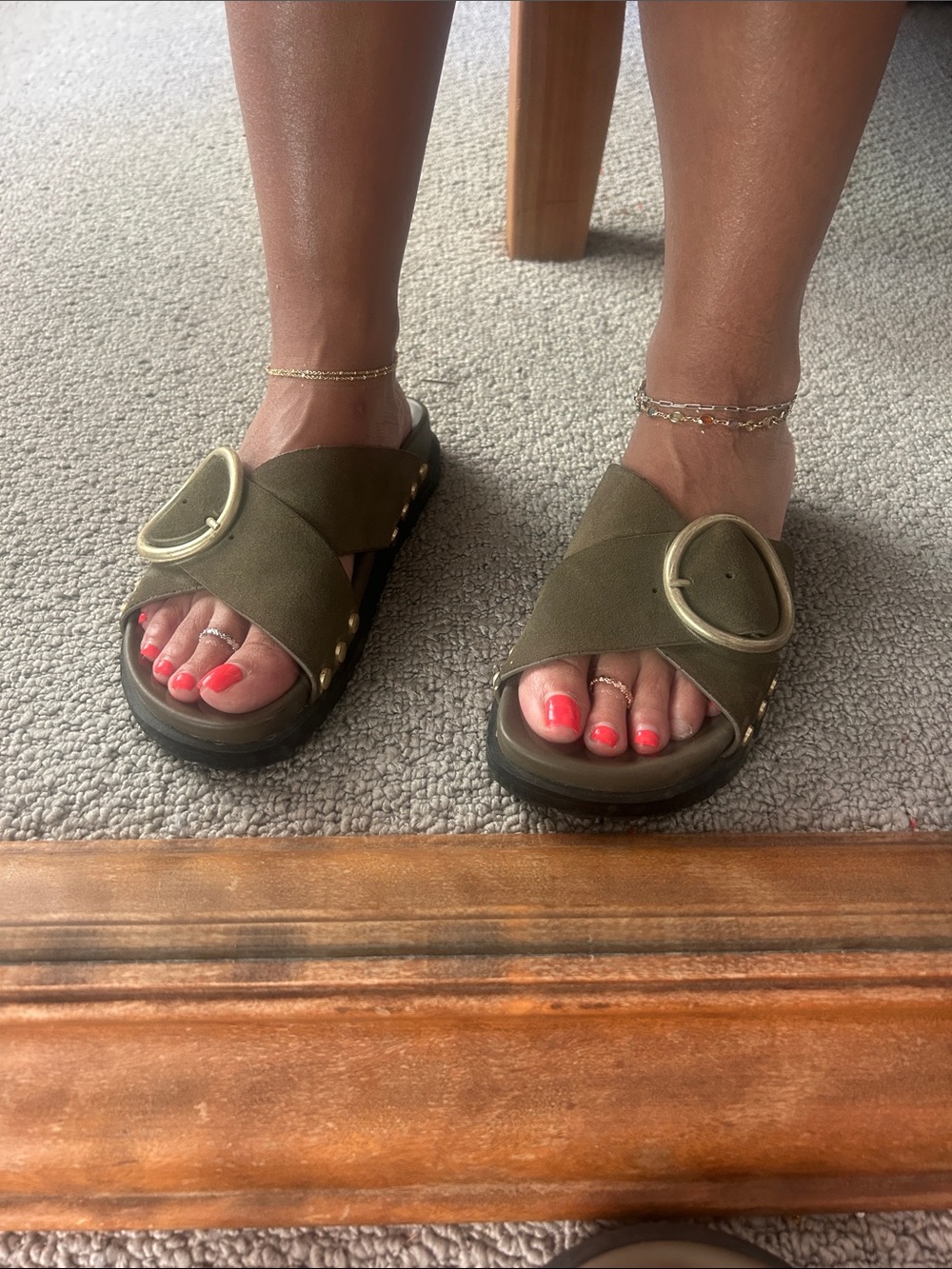 Zara Olive Green Suede Slide Sandals with Oversized Buckle - Picture 3 of 8